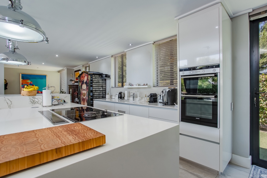 4 Bedroom Property for Sale in Pearl Valley at Val de Vie Western Cape